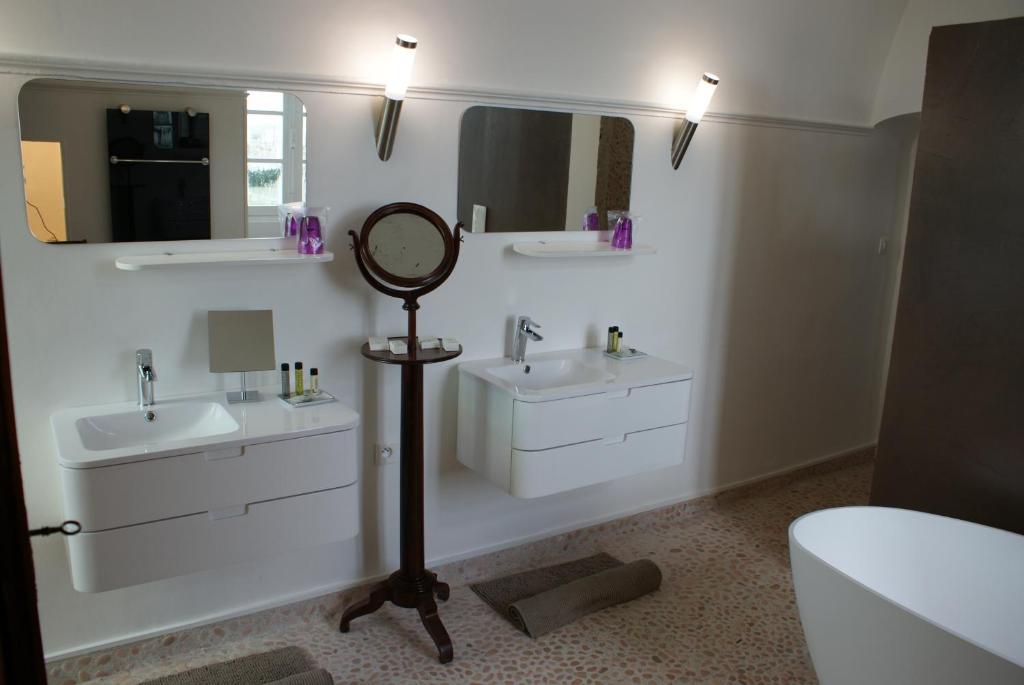 Chateau De La Fresnaye Saint-Aubin-de-Luigne Phòng bức ảnh
