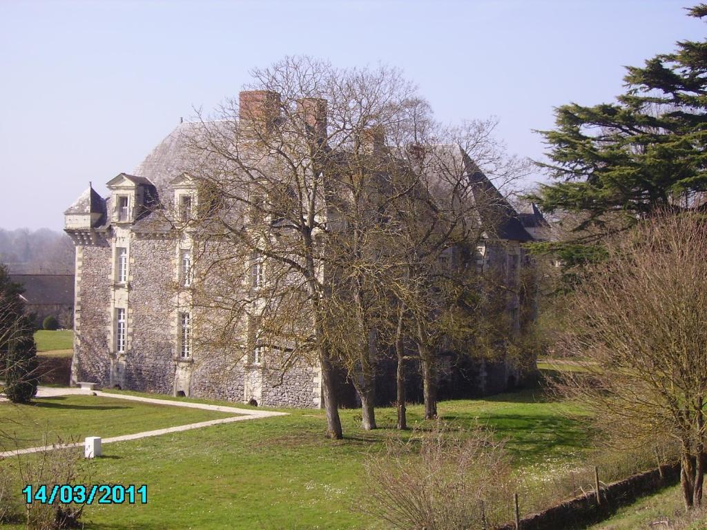 Chateau De La Fresnaye Saint-Aubin-de-Luigne Ngoại thất bức ảnh