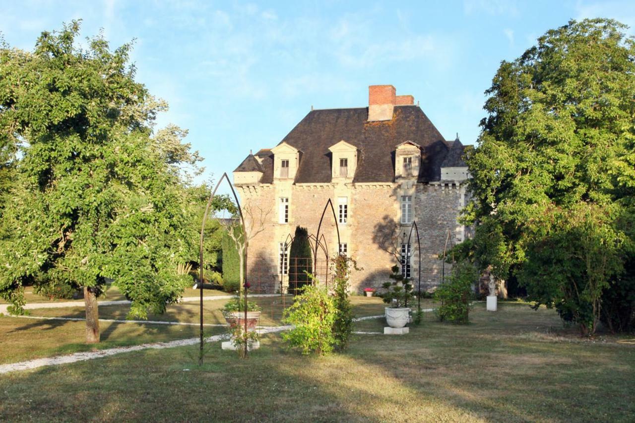 Chateau De La Fresnaye Saint-Aubin-de-Luigne Ngoại thất bức ảnh